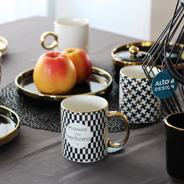 ALTOM DESIGN GOLD DREAM Porcelanowy kubek prosty 250ml ze złotym uchem dek. kawa czy herbata