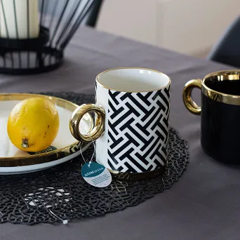 ALTOM DESIGN GOLD DREAM Porcelanowy kubek wysoki 350ml ze złotym uchem dek II