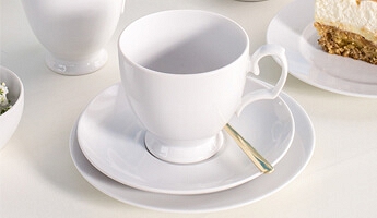 Biała zastawa stołowa - znajdź idealną do swojego domu! 