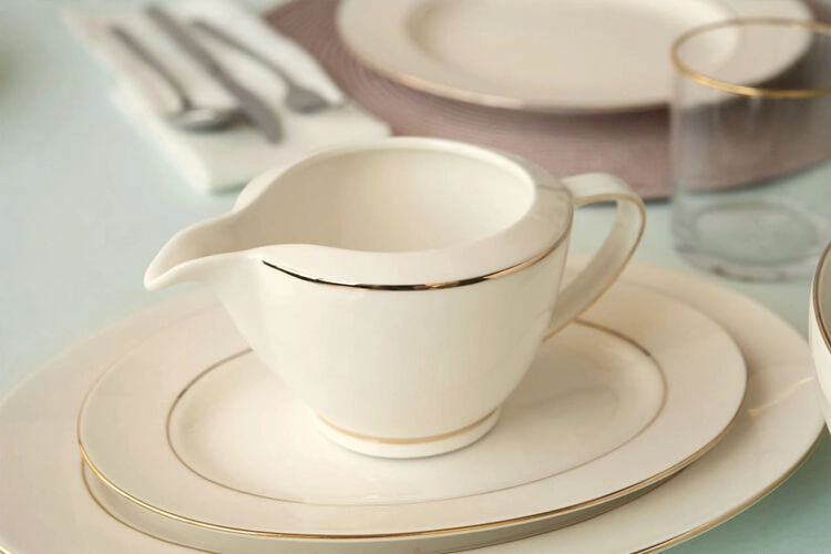 porcelana ecru