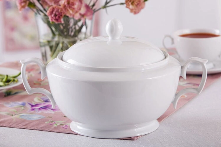 porcelanowe wazy na zupy